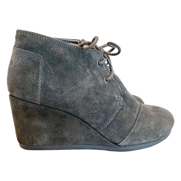 Toms Grey Suede 2.75” Wedge Booties / Shooties for Work Casual Day Out Size 7.5 - Picture 3 of 13